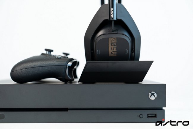 Xbox Series X будет поддерживать подключение беспроводных гарнитур через USB-адаптеры - «Новости сети»