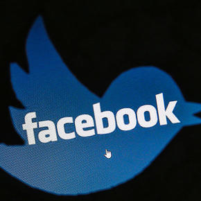 Роскомнадзор возбудил дело против Facebook и Twitter - «Интернет»
