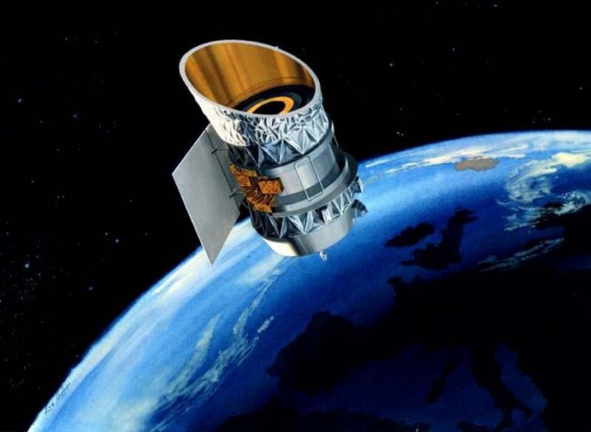 Сегодня два спутника пролетят над США в опасной близости друг от друга - «Новости сети»