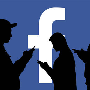 Роскомнадзор направил в суд протоколы в отношении Facebook и Twitter - «Интернет»