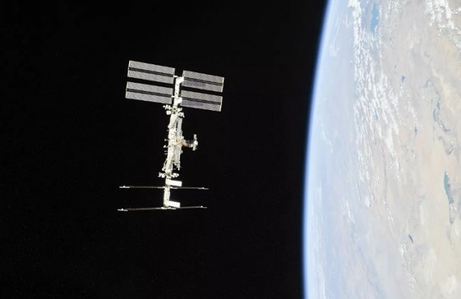 Для запуска «Ракеты Победы» орбиту МКС поднимут на 900 метров - «Новости сети»