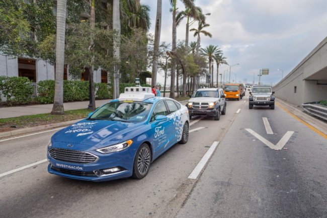 Коронавирус заставил Ford перенести запуск сервиса беспилотных автодоставок на 2022 год - «Новости сети»