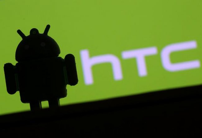 HTC продолжает лететь в финансовую пропасть - «Новости сети»