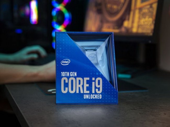 Intel Core i9-10900K в стресс-тесте нагрелся до 93 °C несмотря на жидкостное охлаждение - «Новости сети»