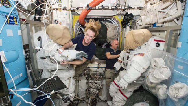 NASA заплатит Роскосмосу 90 миллионов долларов за доставку астронавта на МКС - «Новости сети»