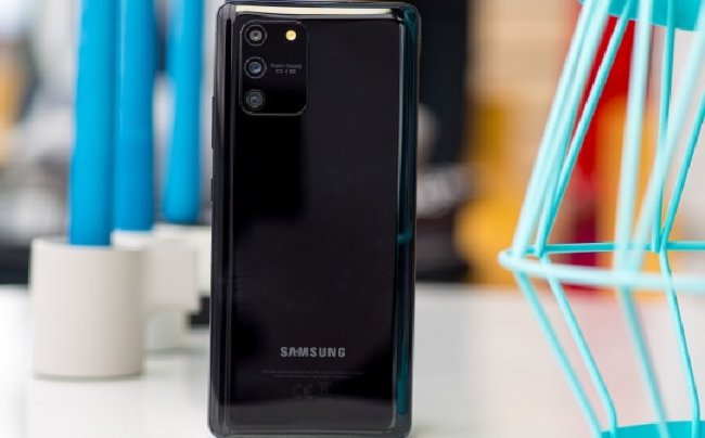 Samsung может представить «облегчённый» флагман Galaxy S20 Lite в октябре - «Новости сети»