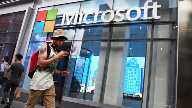 Microsoft закрывает все классические магазины в связи с переходом на онлайн-торговлю - «Новости сети»
