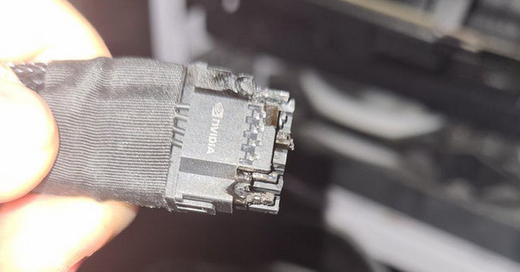 NVIDIA расследует инциденты с расплавившимися разъёмами питания у GeForce RTX 4090 - «Новости сети»