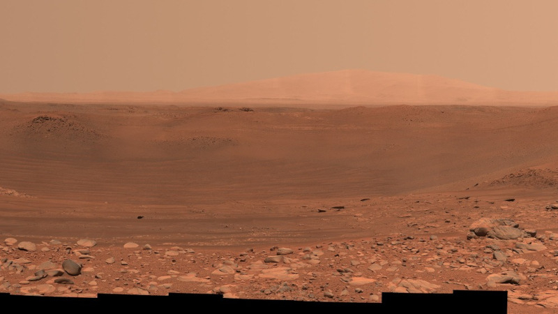 Марсоход Perseverance нашёл в огромном кратере Езеро кратер поменьше — это поможет в изучении геологической истории планеты - «Новости сети»