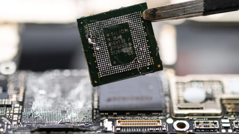 Китай пока не способен выпускать чипы тоньше 90 нм без импортного оборудования - «Новости сети»