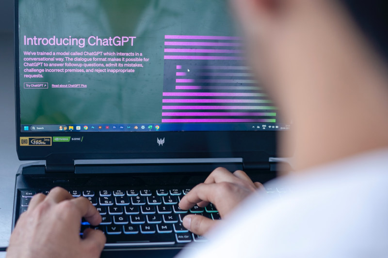 Исследователи обманом заставили ChatGPT выдать информацию из обучающего массива - «Новости сети»