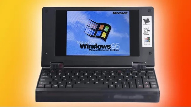 Представлен мини-ноутбук Pocket 386 на 36-летнем процессоре Intel и платформе Windows 3.11 - «Новости сети»